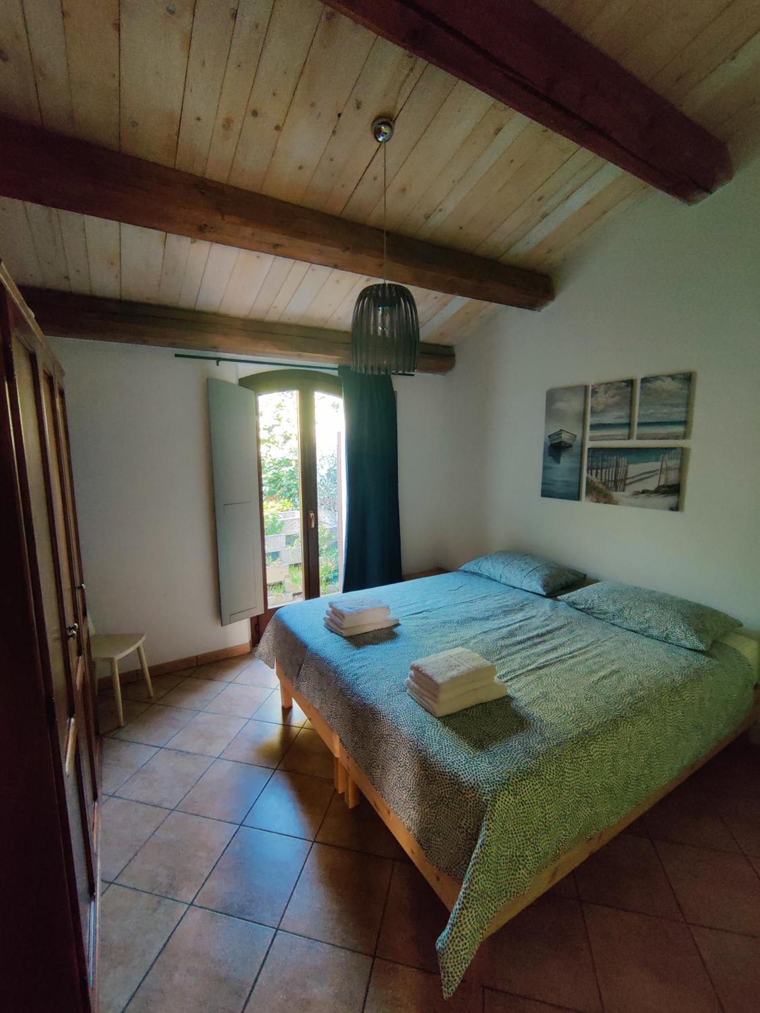 Rustico Del Bozzo Guest House Castelleone di Suasa Exterior photo